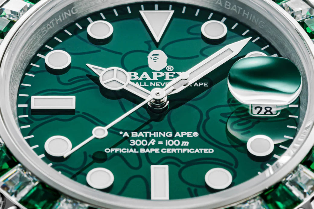 A BATHING APE TYPE 1 BAPEX CRYSTAL STONE watch JDM